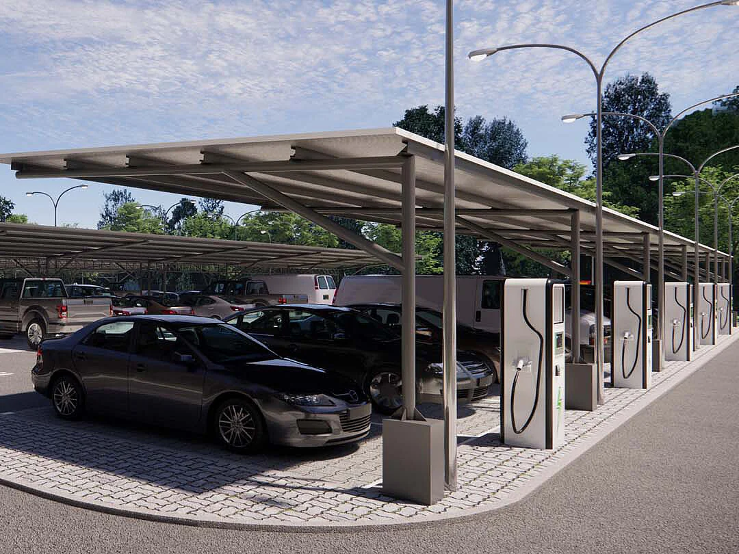 E-Ladepark mit ladenden Autos